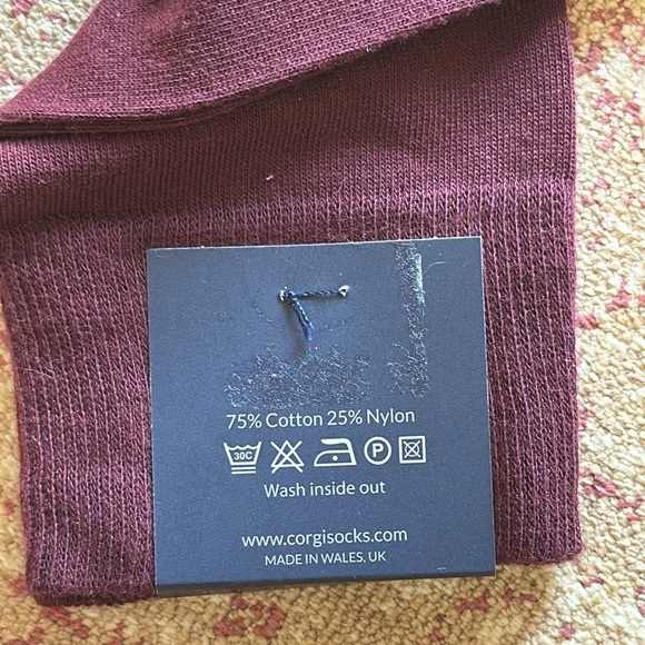 Men's Corgi Fox Socks - Size L=Shoe Size 10-11 - Picture 5 of 7